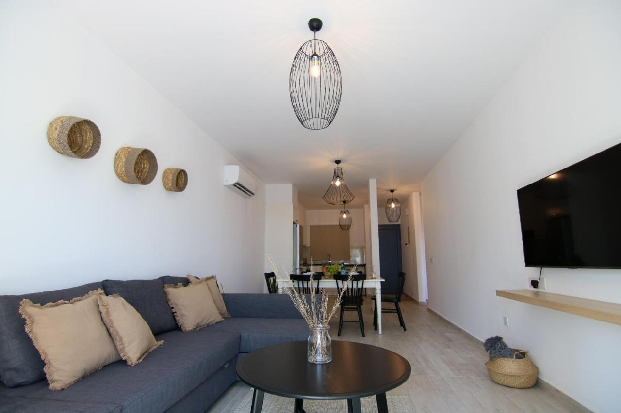 Апартаменти Phaedrus Living: Seaside Luxury Flat Limnaria 152 Пафос Екстер'єр фото