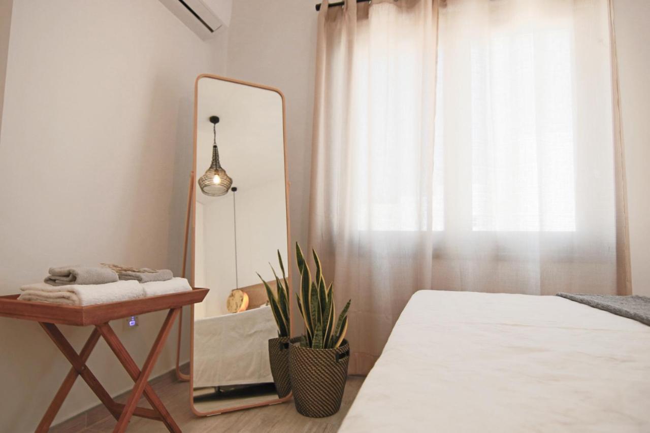 Апартаменти Phaedrus Living: Seaside Luxury Flat Limnaria 152 Пафос Екстер'єр фото