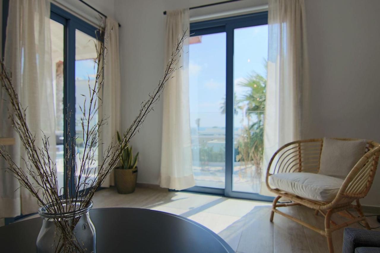 Апартаменти Phaedrus Living: Seaside Luxury Flat Limnaria 152 Пафос Екстер'єр фото