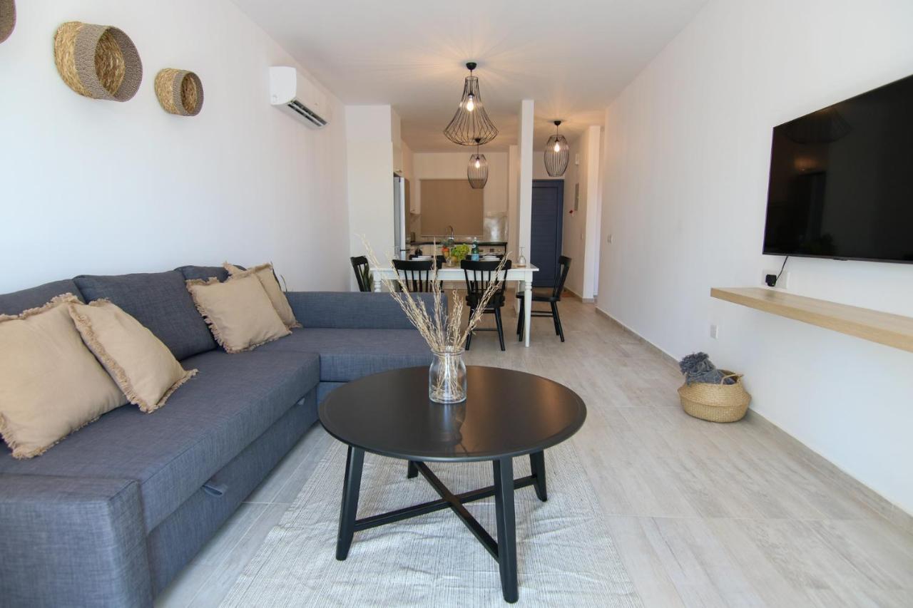 Апартаменти Phaedrus Living: Seaside Luxury Flat Limnaria 152 Пафос Екстер'єр фото