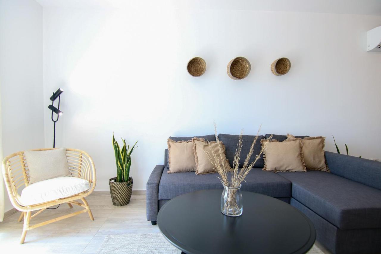 Апартаменти Phaedrus Living: Seaside Luxury Flat Limnaria 152 Пафос Екстер'єр фото
