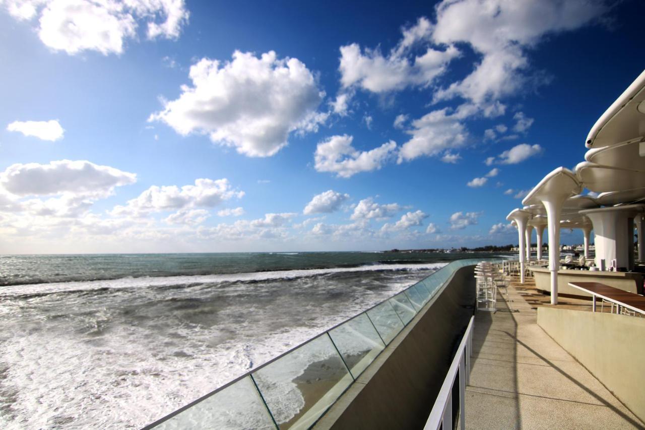 Апартаменти Phaedrus Living: Seaside Luxury Flat Limnaria 152 Пафос Екстер'єр фото